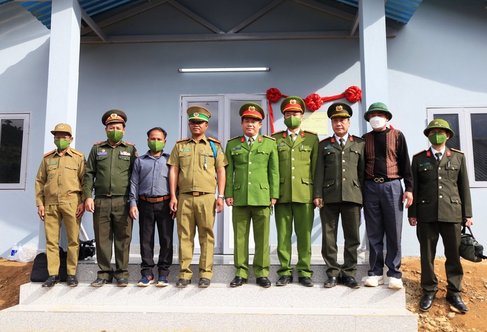 Khánh thành trụ sở làm việc công an bản Ka Lô nước bạn Lào - Ảnh 1.