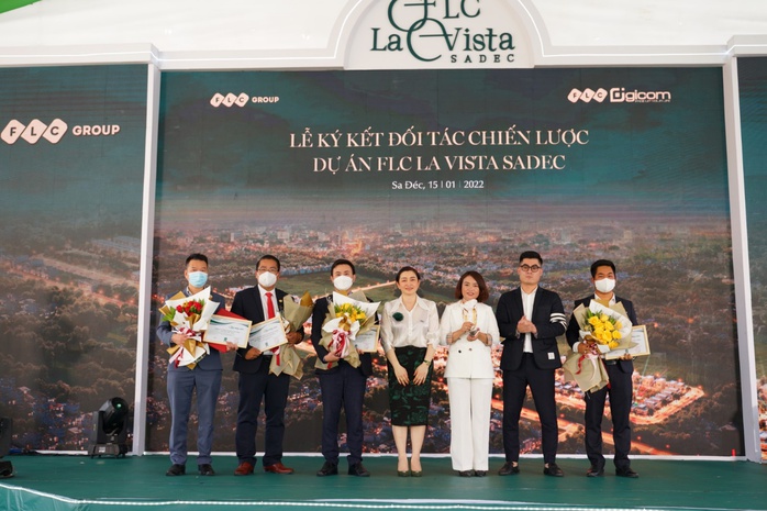 Bùng nổ giao dịch nhà phố hai mặt tiền, BĐS “Hòn ngọc Mekong” Sa Đéc thức giấc - Ảnh 3. Bùng nổ giao dịch nhà phố hai mặt tiền, BĐS “Hòn ngọc Mekong” Sa Đéc thức giấc - Ảnh 3.