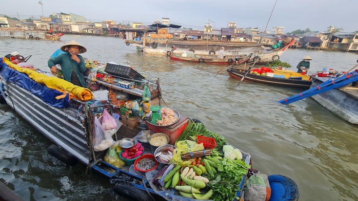 Chợ nổi Cái Răng vào Xuân - Ảnh 12.