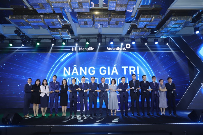 VietinBank và Manulife Việt Nam kích hoạt thỏa thuận hợp tác độc quyền 16 năm - Ảnh 1. VietinBank và Manulife Việt Nam kích hoạt thỏa thuận hợp tác độc quyền 16 năm - Ảnh 1.