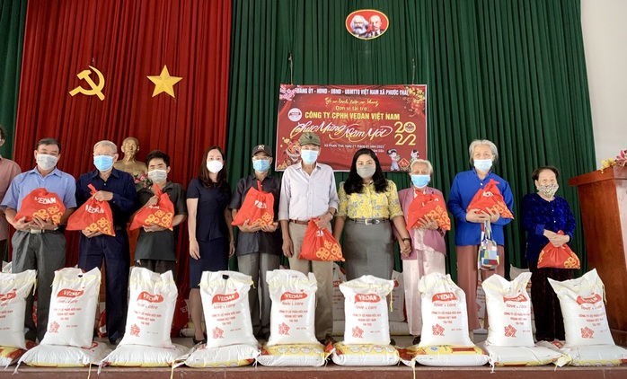 Vedan Việt Nam trao tặng 1.000 phần quà tết cho người dân Đồng Nai - Ảnh 4. Vedan Việt Nam trao tặng 1.000 phần quà tết cho người dân Đồng Nai - Ảnh 4.