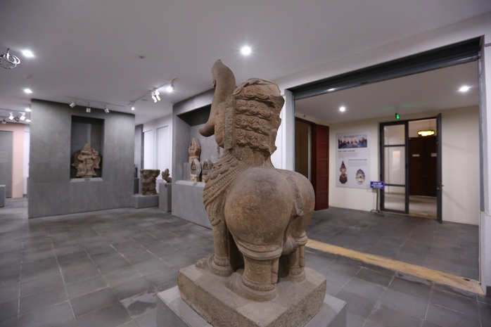 Bảo vật quốc gia tại Bảo tàng Điêu khắc Chăm lớn nhất Việt Nam - Ảnh 13.
