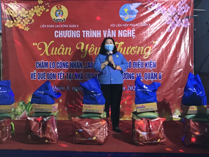 Xuân yêu thương đến xóm trọ công nhân nghèo - Ảnh 2.