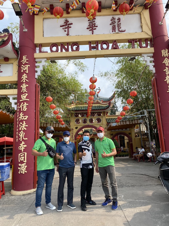 Độc đáo tour chợ hoa xuân trên bến dưới thuyền của Saigontourist - Ảnh 4.