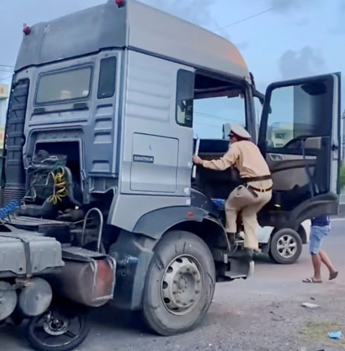 Thông tin bất ngờ về tài xế “tâm thần” gây tai nạn liên hoàn khiến 15 người thương vong - Ảnh 4.