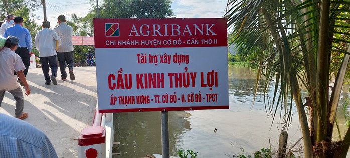 Agribank Cần Thơ II tài trợ xây dựng cầu Kênh thủy lợi - Ảnh 4.