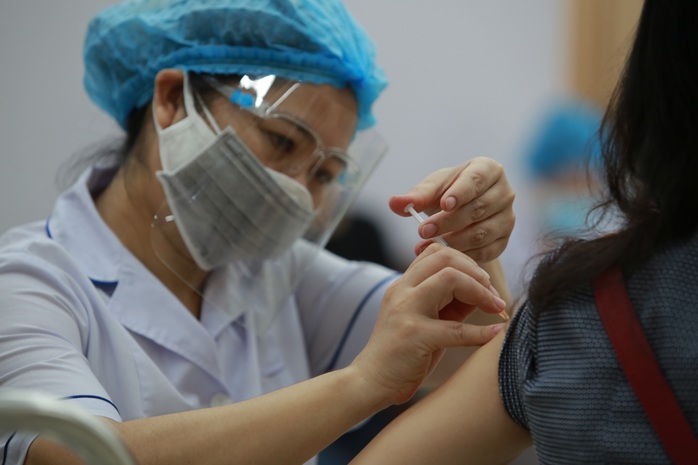 Hướng dẫn mới nhất tiêm mũi bổ sung cho người đã tiêm vắc-xin Vero Cell - Ảnh 1.