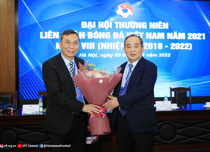 Thay ông Lê Khánh Hải, ông Trần Quốc Tuấn làm quyền chủ tịch VFF - Ảnh 1.