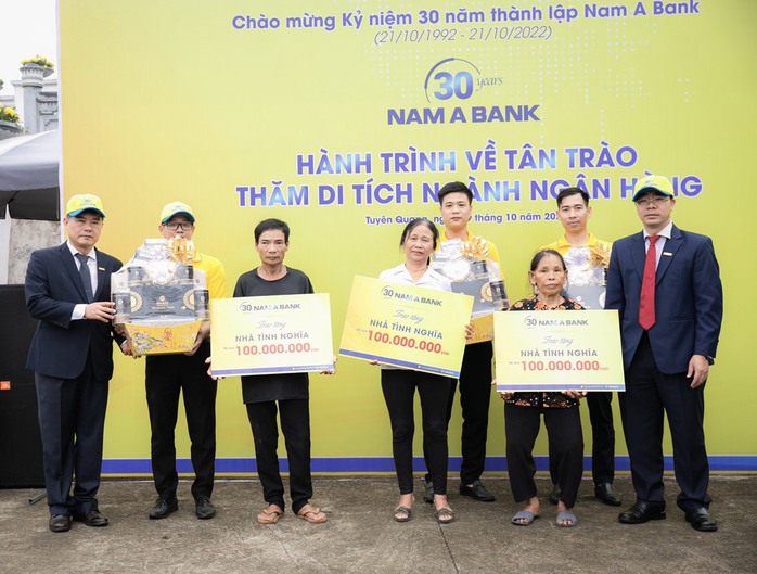 Nam A Bank và hành trình về nguồn ý nghĩa - Ảnh 3. Nam A Bank và hành trình về nguồn ý nghĩa - Ảnh 3.