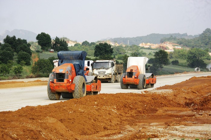 Tăng tốc giải ngân vốn đầu tư công - Ảnh 1.