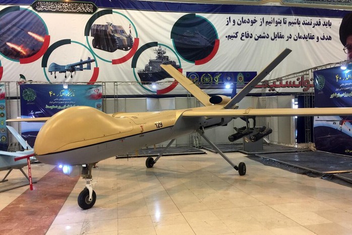 Bị phương Tây trừng phạt 43 năm, Iran chế tạo UAV bằng cách nào? - Ảnh 1.