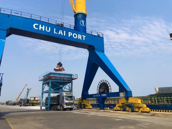 Cảng Chu Lai phát triển dịch vụ xuất nhập khẩu hàng rời - Ảnh 3.