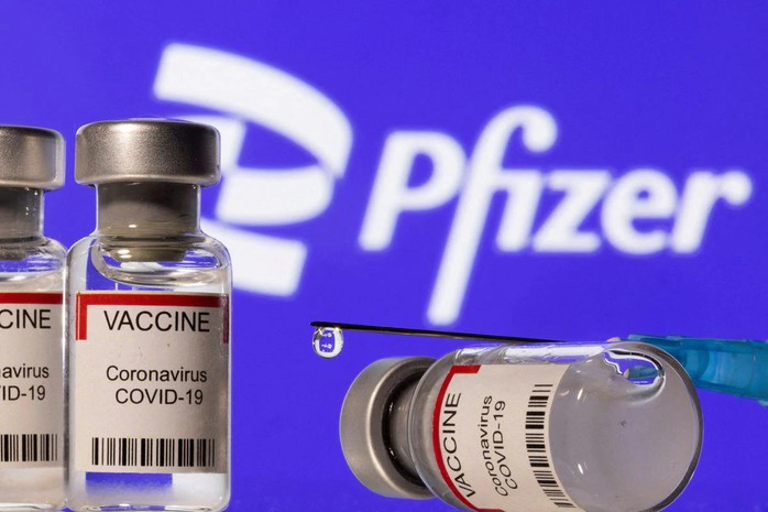 Pfizer dự kiến tăng giá vắc-xin COVID-19 lên gấp 4 lần - Ảnh 1.