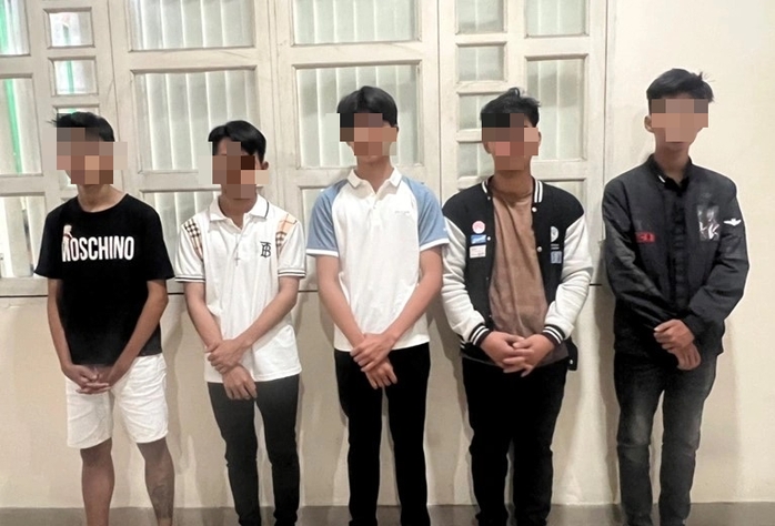 Trẻ 13 tuổi ở Đồng Nai chết sau trận đánh hội đồng: Bắt nhiều thiếu niên - Ảnh 1.
