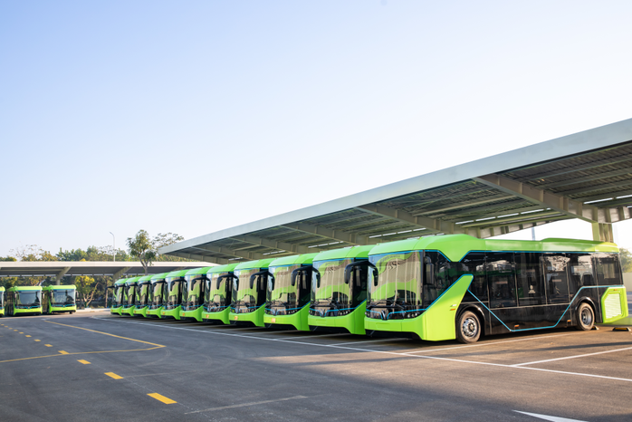 ADB thu xếp gói tín dụng chống biến đổi khí hậu trị giá 135 triệu USD phát triển giao thông xanh tại Việt Nam - Ảnh 1.
