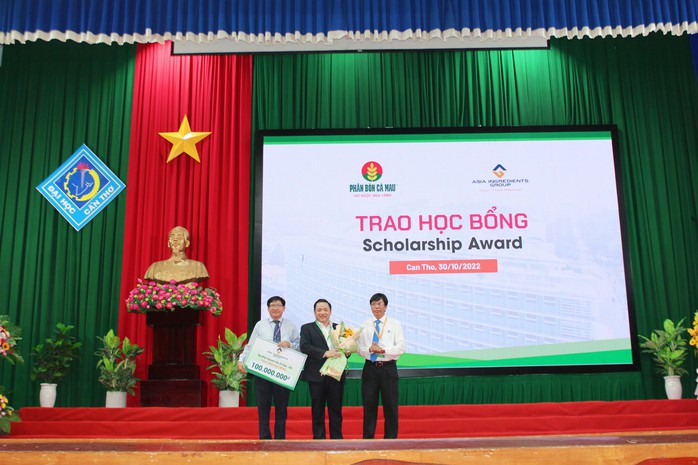 Tập đoàn AIG đồng hành cùng Diễn đàn Phát triển bền vững ĐBSCL - Tầm nhìn 2045 - Ảnh 1. Tập đoàn AIG đồng hành cùng Diễn đàn Phát triển bền vững ĐBSCL - Tầm nhìn 2045 - Ảnh 1.