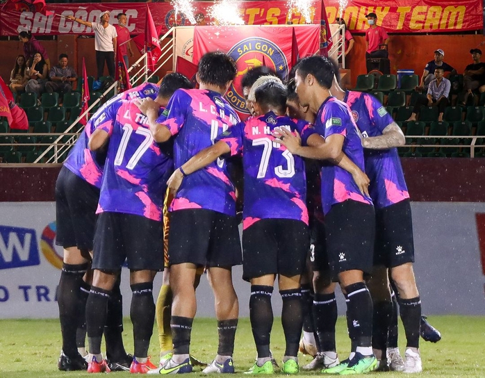 Sài Gòn FC nguy cơ rớt hạng sau trận thua Nam Định - Ảnh 2.
