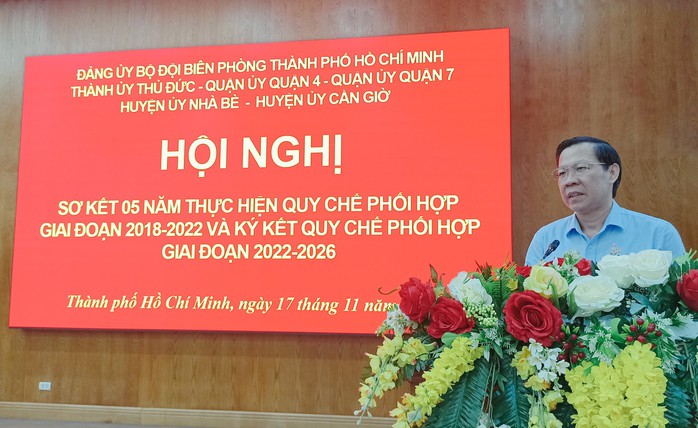 Chủ tịch Phan Văn Mãi: Theo dõi, giúp đỡ, giám sát nhau để cùng tiến bộ - Ảnh 1.