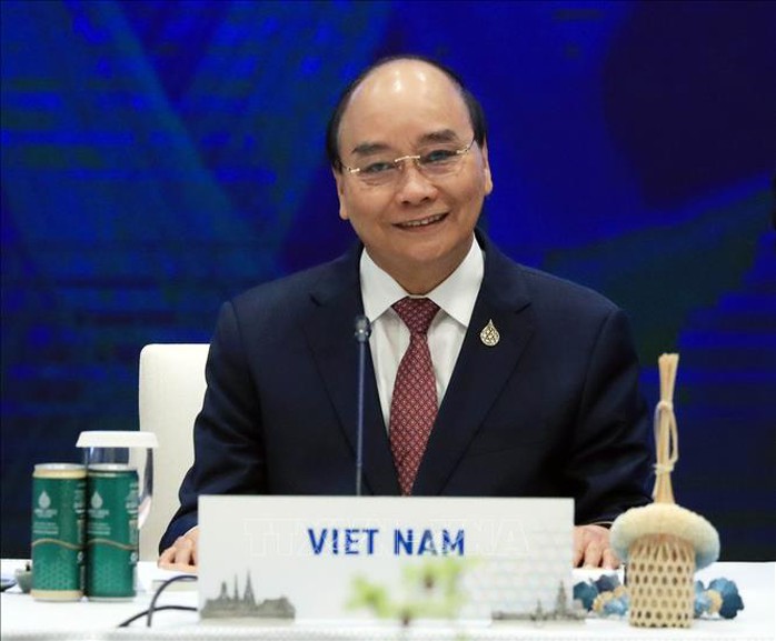 Chủ tịch nước Nguyễn Xuân Phúc dự khai mạc Hội nghị các nhà lãnh đạo kinh tế APEC - Ảnh 1.