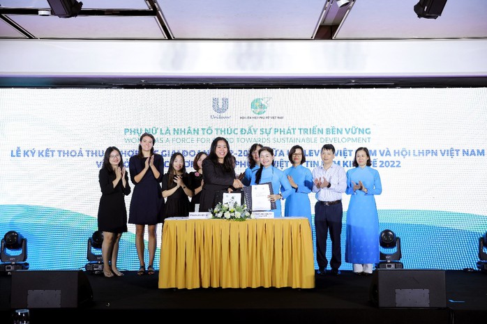 Unilever và Hội Liên hiệp Phụ nữ Việt Nam cam kết nâng cao chất lượng sống cho 1 triệu phụ nữ - Ảnh 1. Unilever và Hội Liên hiệp Phụ nữ Việt Nam cam kết nâng cao chất lượng sống cho 1 triệu phụ nữ - Ảnh 1.