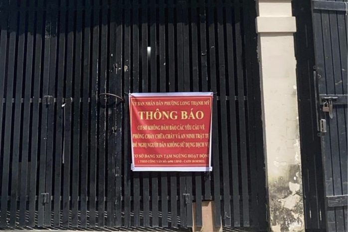 Bí ẩn bên trong quán karaoke treo thông báo tạm ngừng ở TP Thủ Đức - Ảnh 2. Bí ẩn bên trong quán karaoke treo thông báo tạm ngừng ở TP Thủ Đức - Ảnh 2.