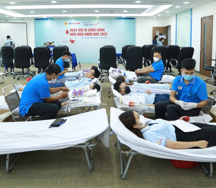 Vietbank tổ chức ngày hội hiến máu nhân đạo 2022 - Ảnh 1.