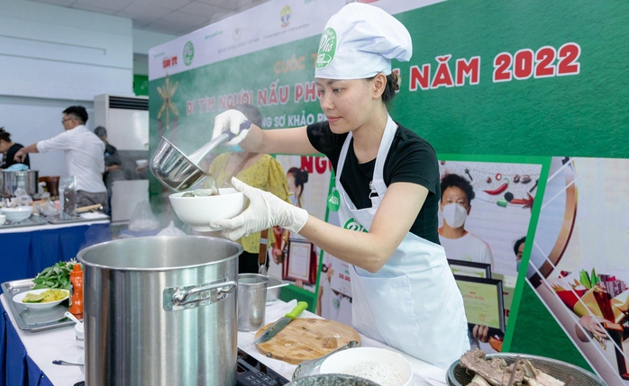 Tương ớt phở Chin-su góp phần “thổi bùng” vị phở trong “Ngày của phở” - Ảnh 2. Tương ớt phở Chin-su góp phần “thổi bùng” vị phở trong “Ngày của phở” - Ảnh 2.
