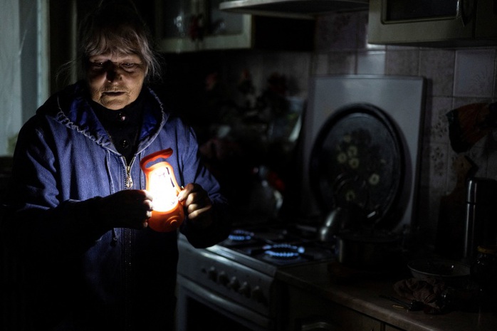 Dự báo đáng lo giữa “những ngày đen tối nhất” ở Ukraine - Ảnh 1.