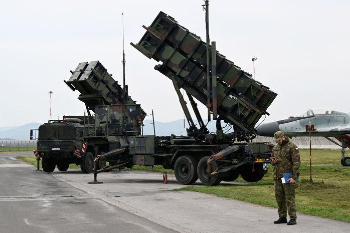 Chiến sự leo thang, Ba Lan đặt thêm tên lửa sát biên giới Ukraine - Ảnh 1.