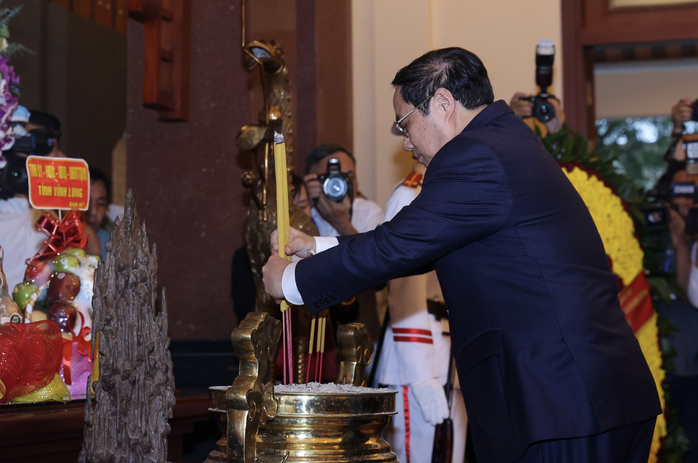 Lãnh đạo Đảng, Nhà nước dự nhiều hoạt động tưởng niệm cố Thủ tướng Võ Văn Kiệt - Ảnh 1.