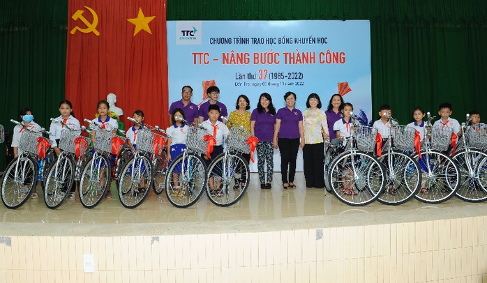“TTC - Nâng bước Thành Công” lần thứ 37 năm 2022 - Ảnh 2. “TTC - Nâng bước Thành Công” lần thứ 37 năm 2022 - Ảnh 2.