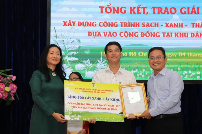 Vinh danh 41 công trình sạch - xanh - thân thiện môi trường tại khu dân cư - Ảnh 2.