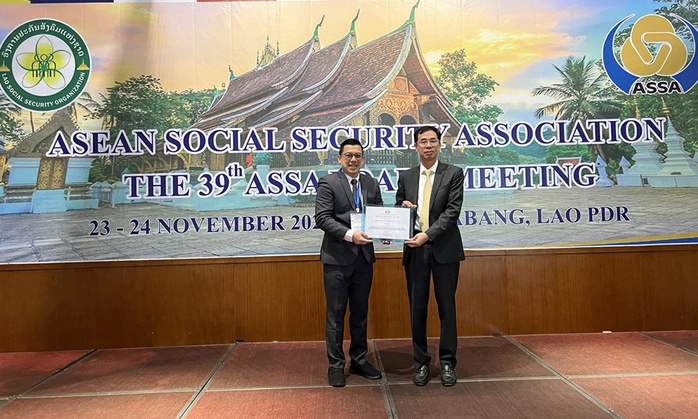 BHXH Việt Nam nhận giải thưởng của Hiệp hội An sinh xã hội ASEAN - Ảnh 1.