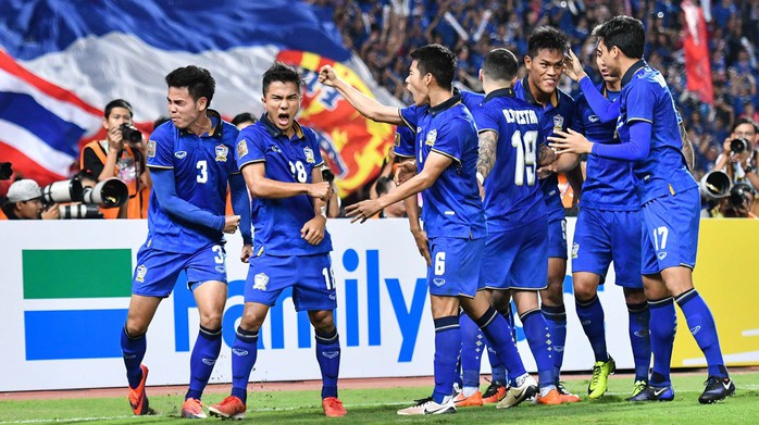 AFF Cup 2022: ĐKVĐ Thái Lan thắng đậm ngày ra quân - Ảnh 2.