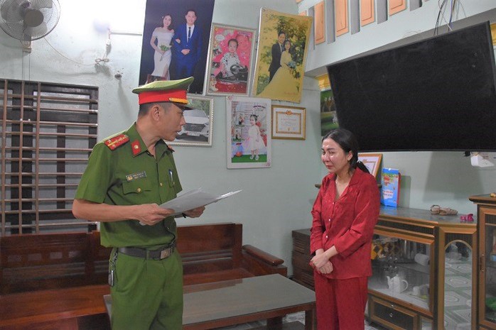 Cô gái 29 tuổi ở Quảng Nam chiếm đoạt cả trăm tỉ đồng - Ảnh 1.