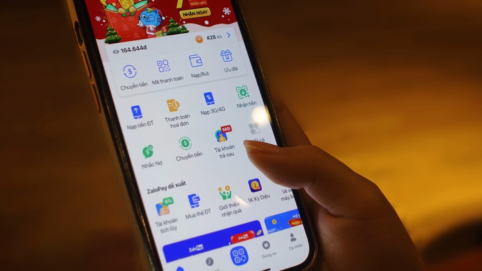 ZaloPay hợp tác cùng Ngân hàng CIMB Việt Nam ra mắt sản phẩm Tài Khoản Trả Sau - Ảnh 1. ZaloPay hợp tác cùng Ngân hàng CIMB Việt Nam ra mắt sản phẩm Tài Khoản Trả Sau - Ảnh 1.