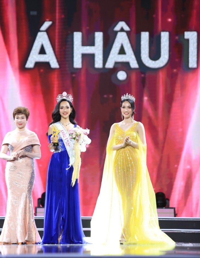 BTC Hoa hậu Việt Nam 2022 lên tiếng về đầm xuyên thấu của á hậu Phương Anh - Ảnh 2.