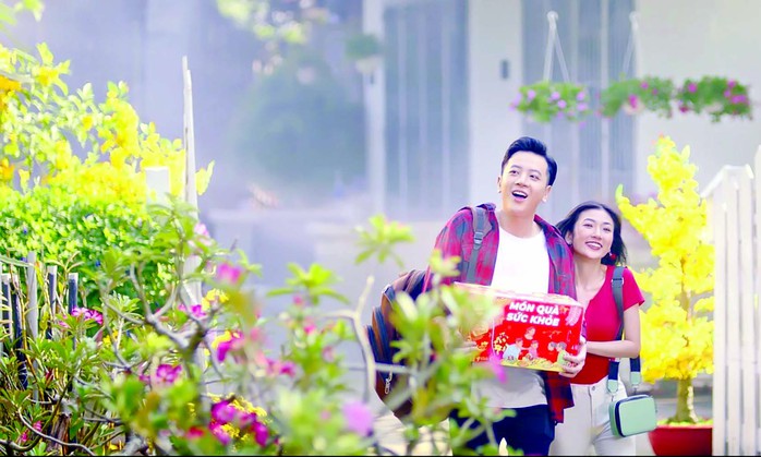 Người trẻ chọn quà gì cho gia đình ngày Tết? - Ảnh 4. Người trẻ chọn quà gì cho gia đình ngày Tết? - Ảnh 4.