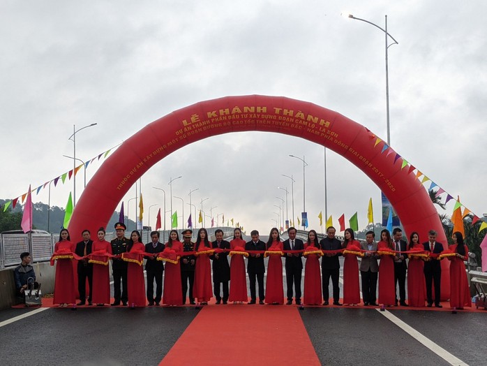 Thêm tuyến cao tốc Bắc - Nam phía Đông đầu tiên hoàn thành - Ảnh 1.