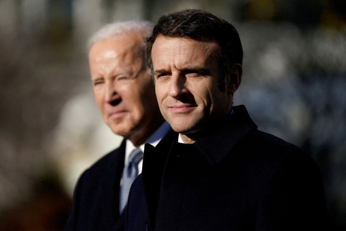 Thăm Mỹ, tổng thống Pháp bày tỏ thông cảm” với Nga - Ảnh 1.