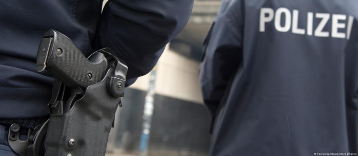 Đức: Bố ráp toàn quốc, bắt giữ 25 nghi phạm khủng bố - Ảnh 1.