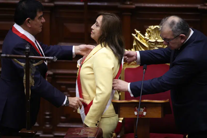 Tổng thống Peru tiếp theo bị quốc hội phế truất - Ảnh 1.
