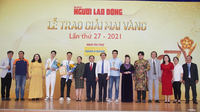 Bàn tròn đầu xuân với nghệ sĩ khách mời của Mai Vàng 27 - Ảnh 2.