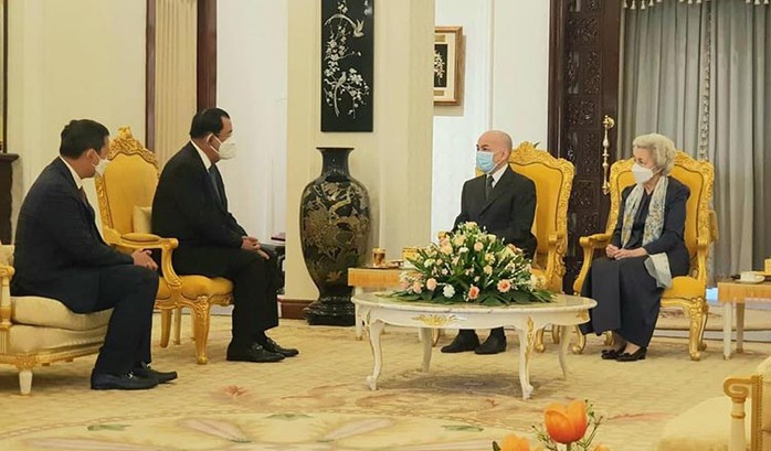 Con trai ông Hun Sen yết kiến quốc vương Campuchia với tư cách ứng cử viên thủ tướng - Ảnh 1.