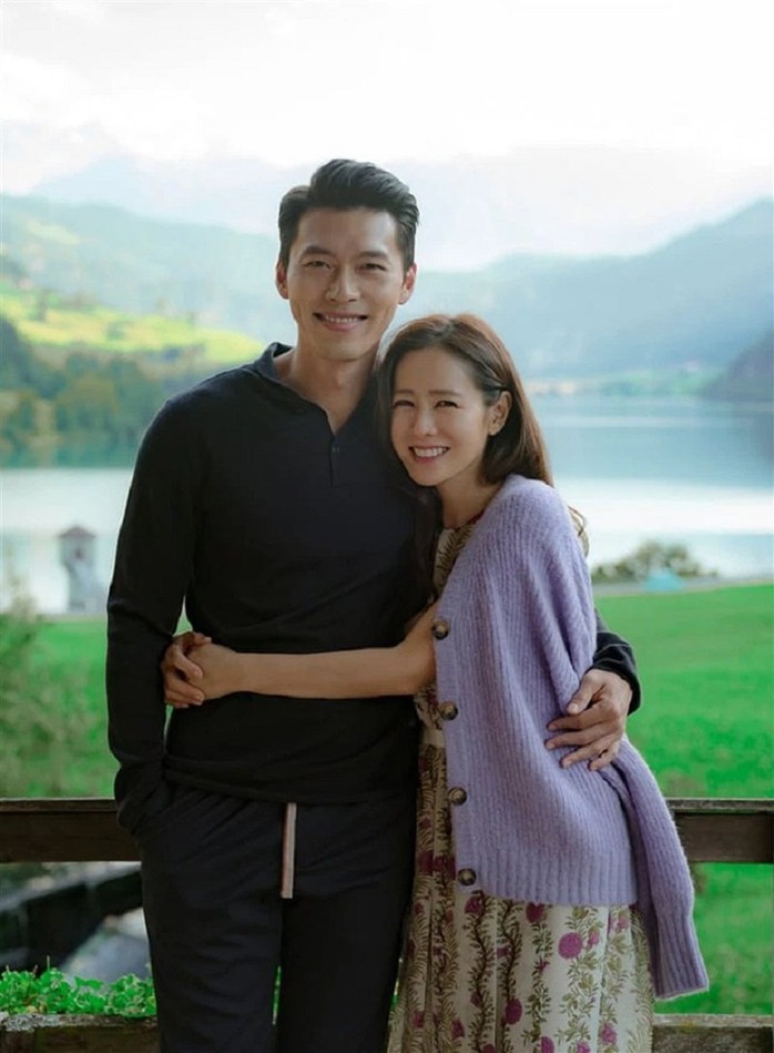 Hyun Bin - Son Ye Jin: Từ tình giả đến sắp đám cưới thật - Ảnh 2.