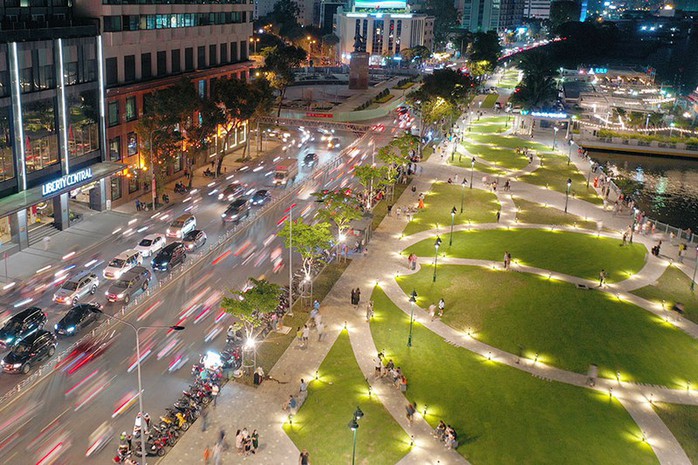 Để quy hoạch 2 bờ sông Sài Gòn xứng tầm siêu đô thị - Ảnh 1.