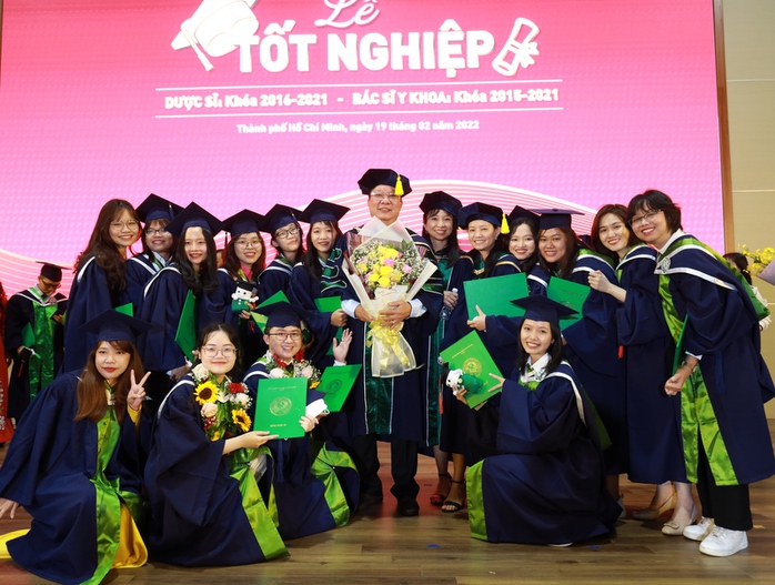 160 sinh viên Khoa Y - ĐHQG TP HCM tốt nghiệp - Ảnh 5.