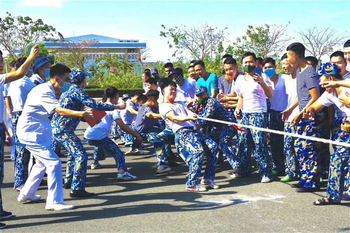 Cuộc thi Bên nhau ngày Tết: Tết hải quân ấm tình đồng đội - Ảnh 4.