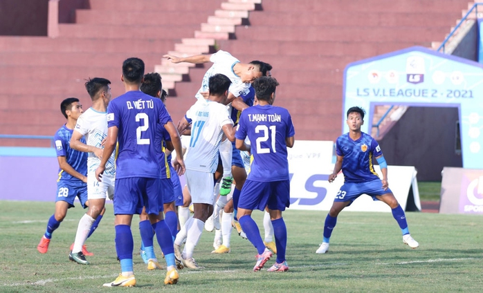 Giải Hạng nhất 2022: Sôi động tranh suất thăng hạng V-League - Ảnh 1.