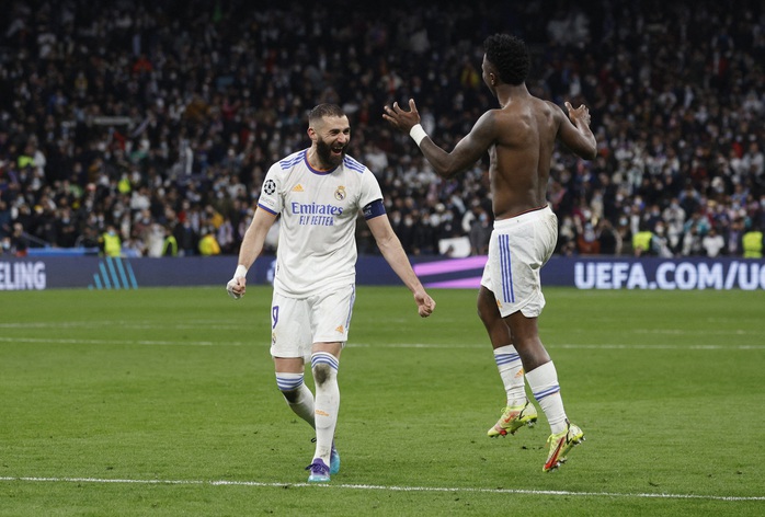 Giúp Real Madrid đánh bại PSG, Benzema xô đổ nhiều kỷ lục danh giá - Ảnh 3.